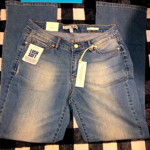 Woman’s Size 10Petite SoHo Bootcut Jeans by Code Bleu